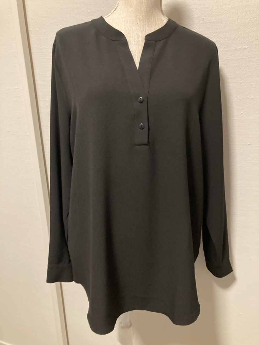 Susan Graver Black Blouse